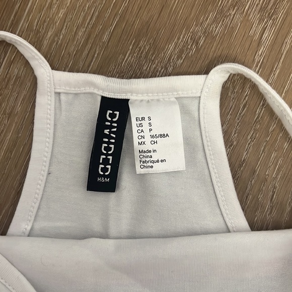 H&M White Halter Top - Picture 3 of 4